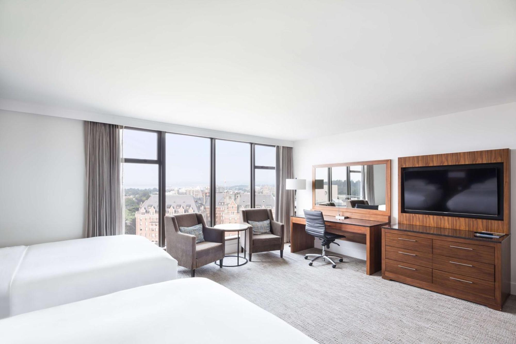 Doubletree By Hilton Hotel & Suites Victoria Ngoại thất bức ảnh